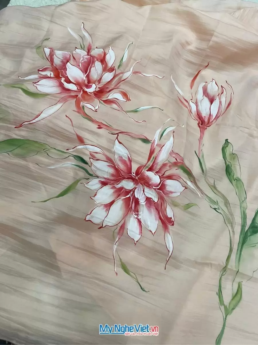 Khăn lụa tơ tằm vẽ tay cao cấp 100% silk